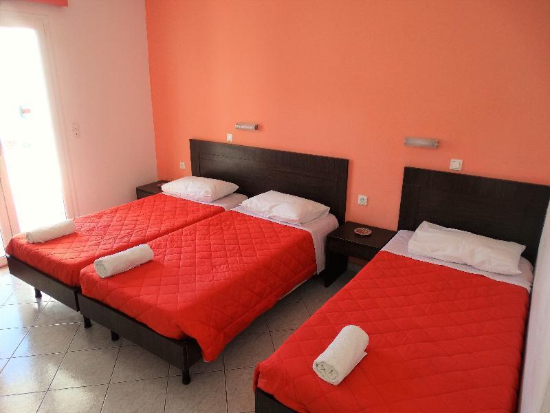 Aparthotel Oasis Club 3*