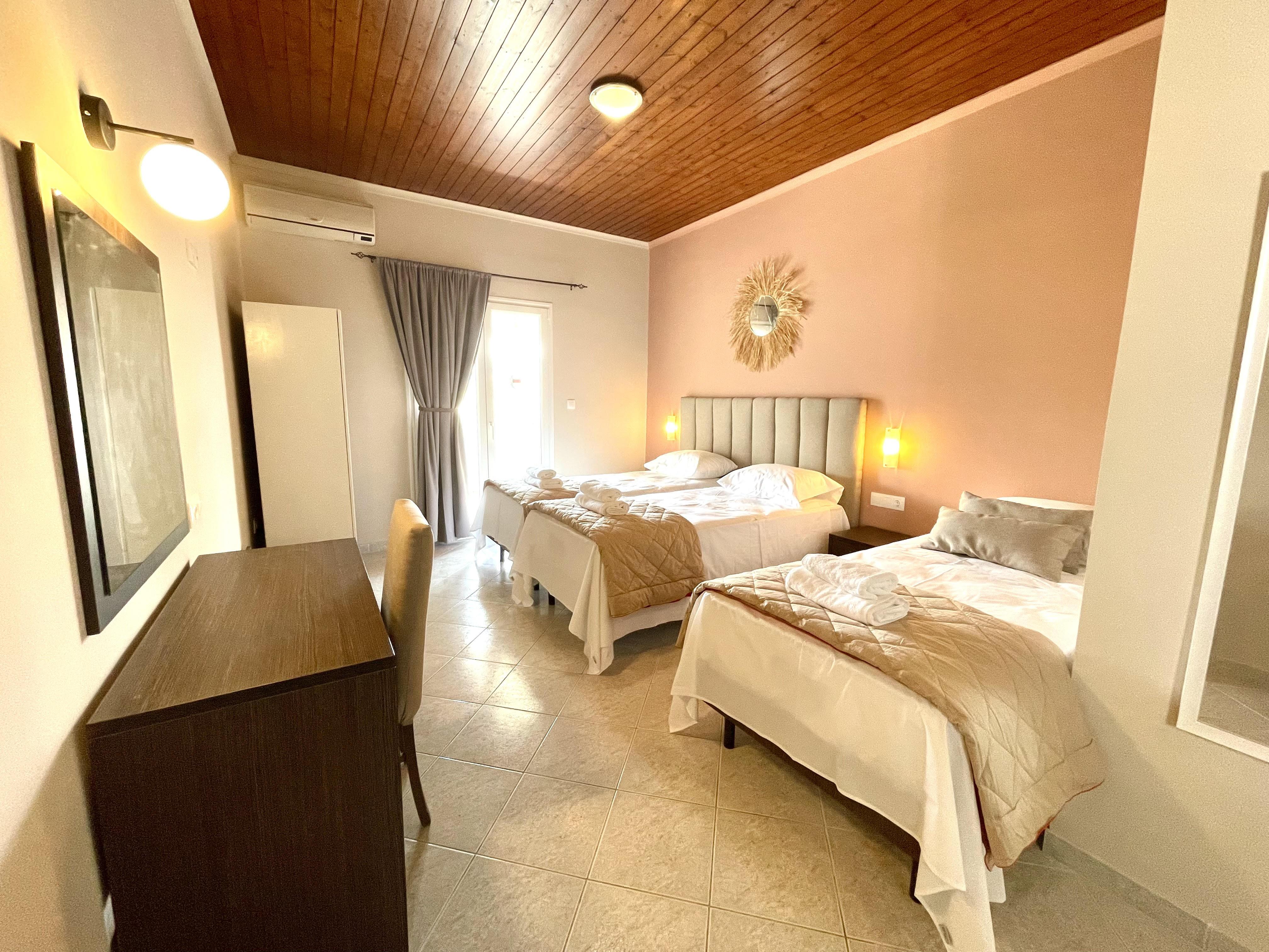 Oasis Club Aparthotel Kávos