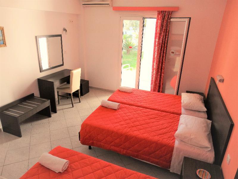 Appart hôtel Oasis Club 3*